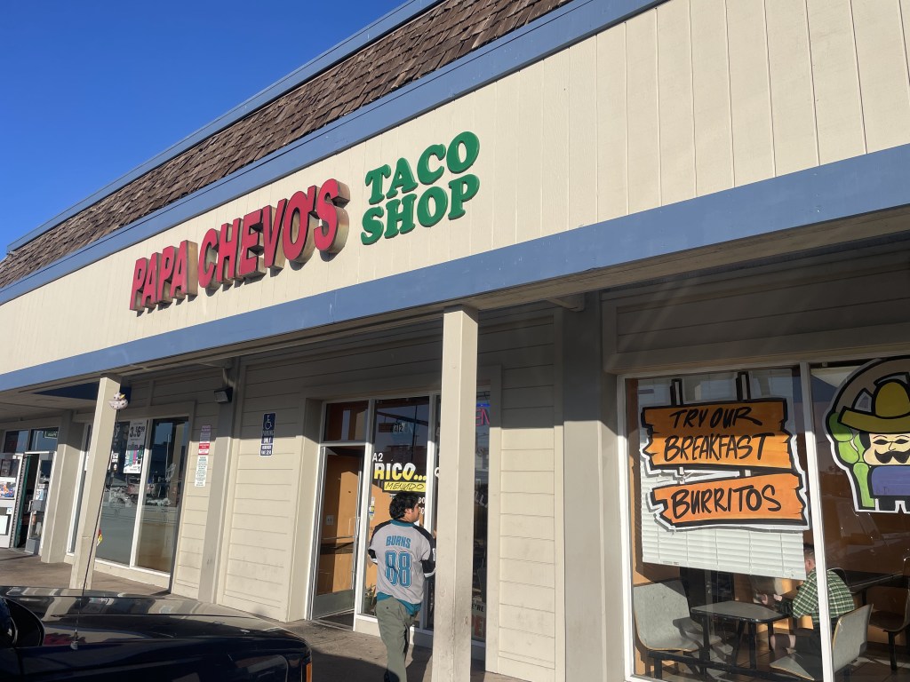 Picture of Papa Chevos' Seaside location