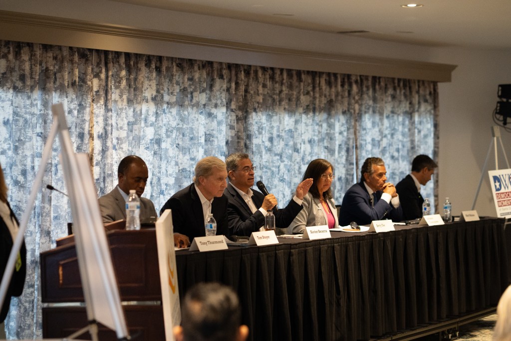 “A historic night:” candidates for California governor attend moderated Monterey debate